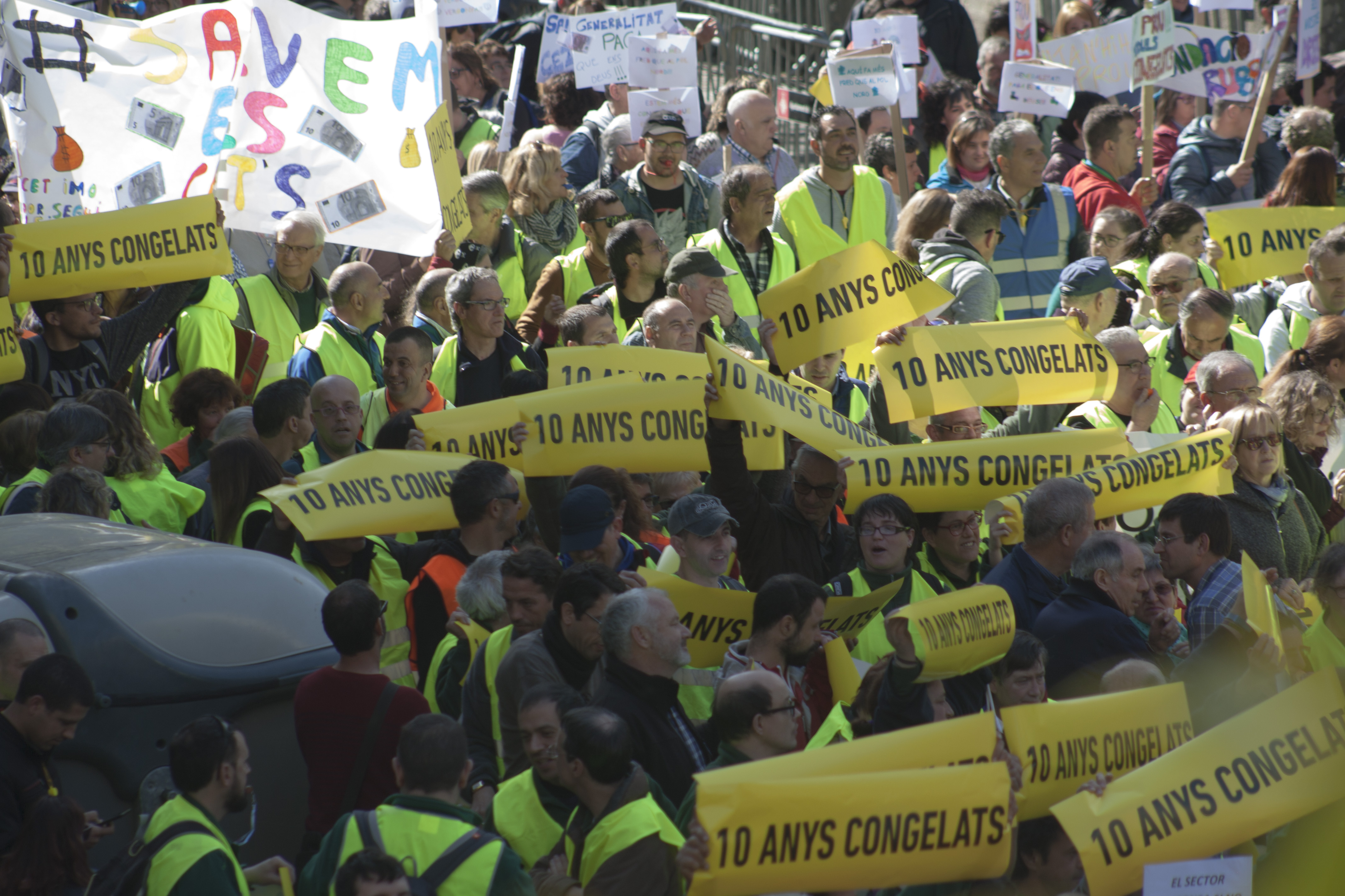 NP: Manifestació sense precedents per exigir millores en el finançament dels Centres Especials de Treball i dels serveis d’atenció a les persones amb discapacitat i especials dificultats